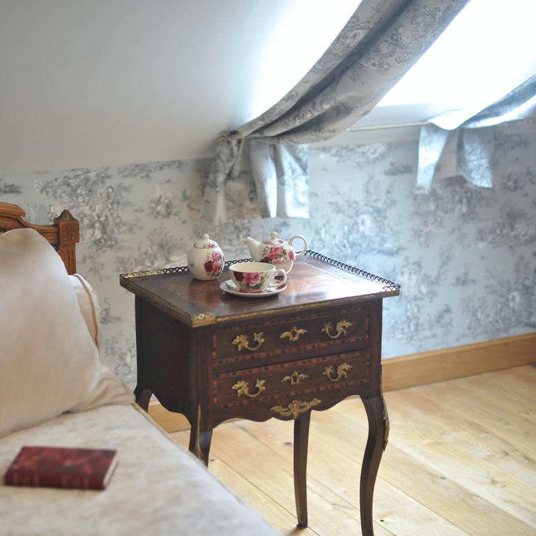 L'Orangerie Du Grand Jardin Villa Conde-sur-Seulles Ruang foto