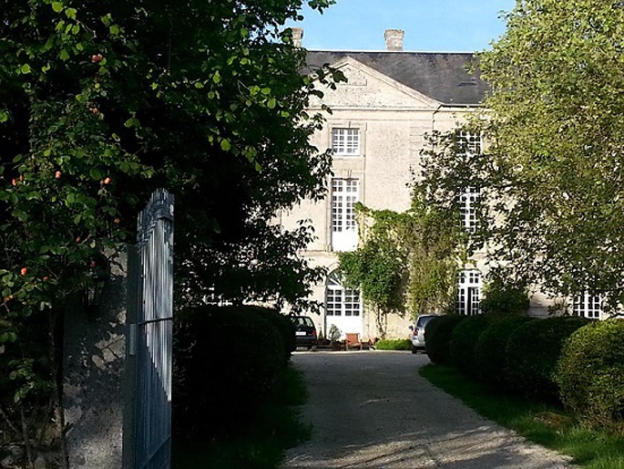L'Orangerie Du Grand Jardin Villa Conde-sur-Seulles Bagian luar foto